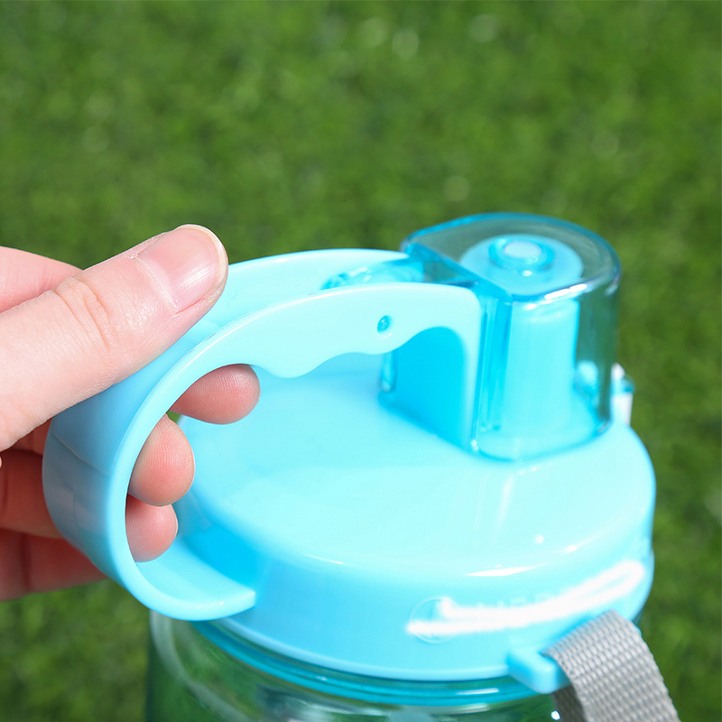 Nueva Botella de Agua Deportiv - Nutrition Of Fitness reseña y precio