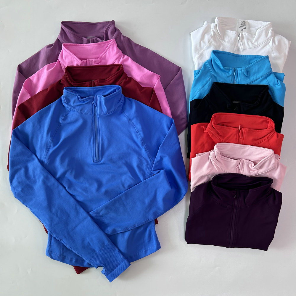 Chaqueta de yoga sin logo con  - Fitness & Nutrition Lab reseña y precio